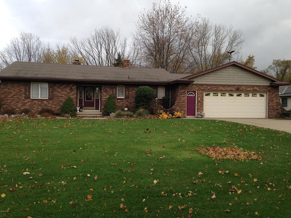 1st image of 2881 Creek View Dr