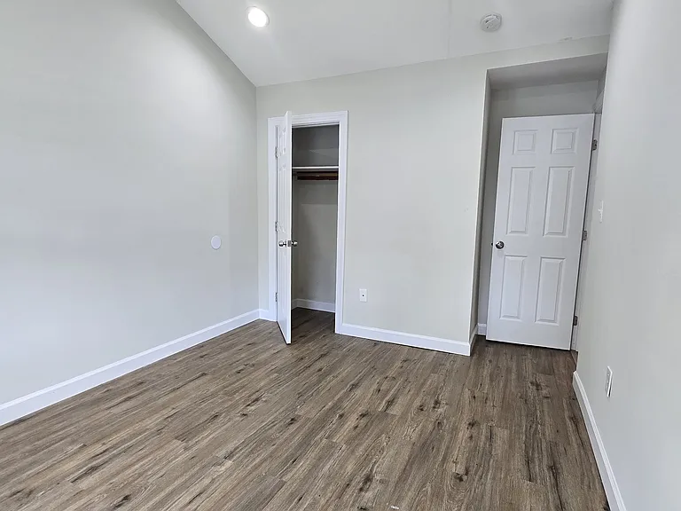 3821 Brooklyn Ave — Photo 8