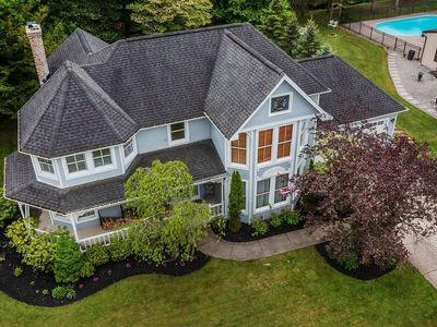 203 Randwood Dr, Getzville, NY, 14068