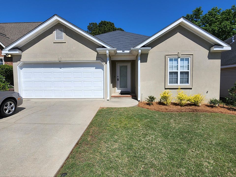 1st image of 739 Bradford Ln
