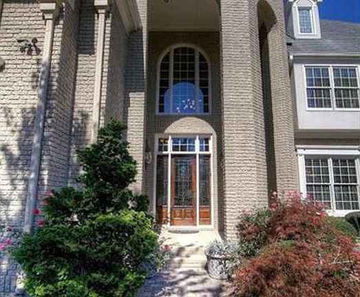 4th image of 9428 Falling Waters Dr W