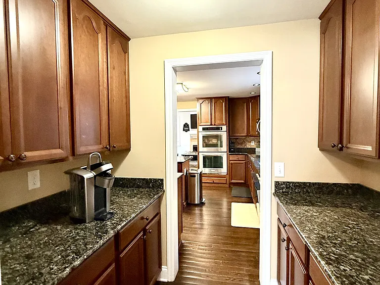 410 Lancaster Ave — Photo 17