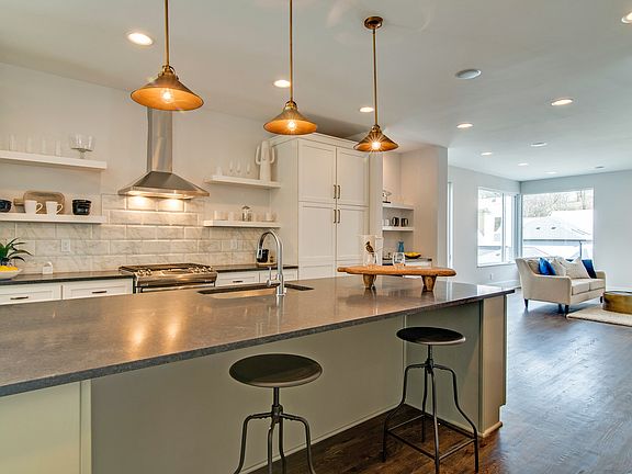*Photos from 504B 36th Ave