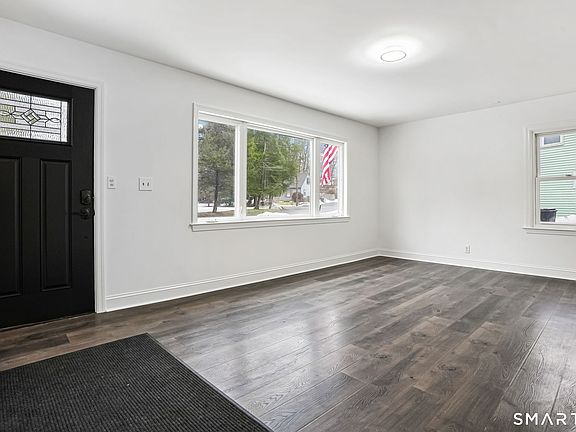 5th image of 21 Oven Rock Road