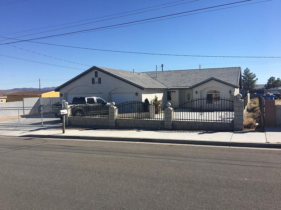 1st image of 1221 Oasis Dr