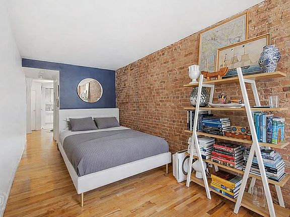 5th image of 309 E 104th St APT 4E