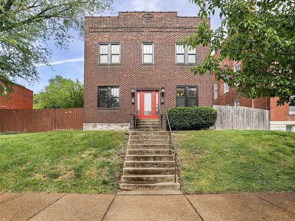 2221 California Ave, Saint Louis, MO 63104