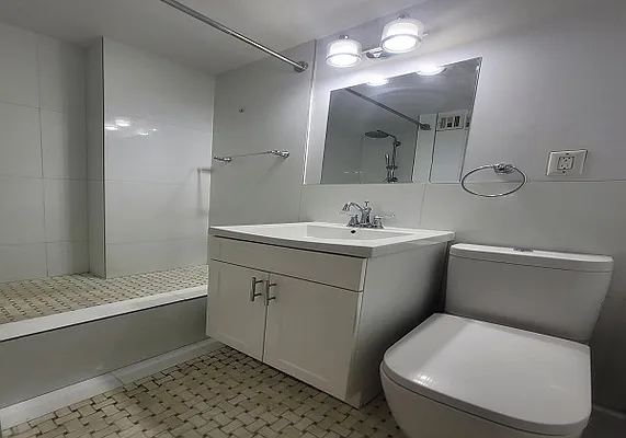 Rented by Beekman Street Realty | media 11