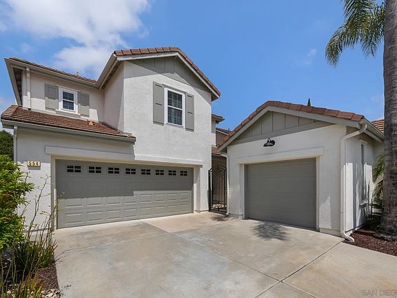 4th image of 554 Golf Glen Dr