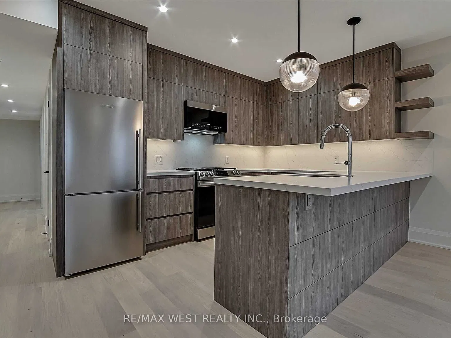 2 bed, $2,780 — Photo 4