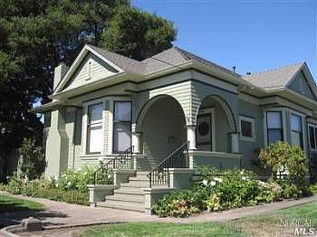 1st image of 900 B St