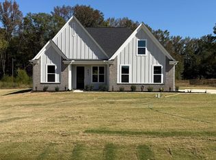 288 Centerline Roper Loop, Byhalia, MS 38611