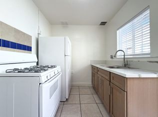402 Civic Center Dr #0, Oceanside, CA 92054