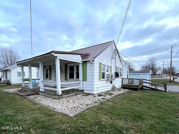 3rd image of 379 W Spring St