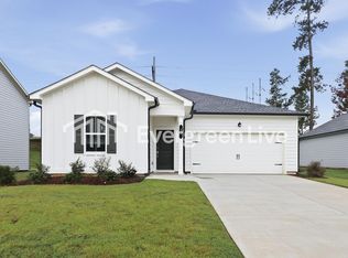 17 Gulfstream Dr, Lagrange, GA 30241