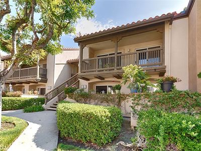 215 S Cross Creek Rd UNIT E, Orange, CA, 92869
