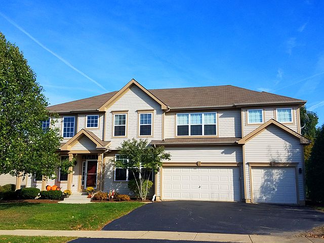 1st image of 1215 Pine Tree Dr