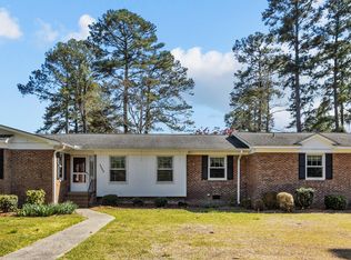 1523 Cambridge Dr, Greenville, NC 27834