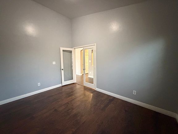 Office without closet - Can be a 4th bedroom