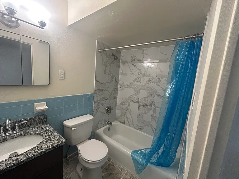 4561 Ridgewood Ave #1 — Photo 5