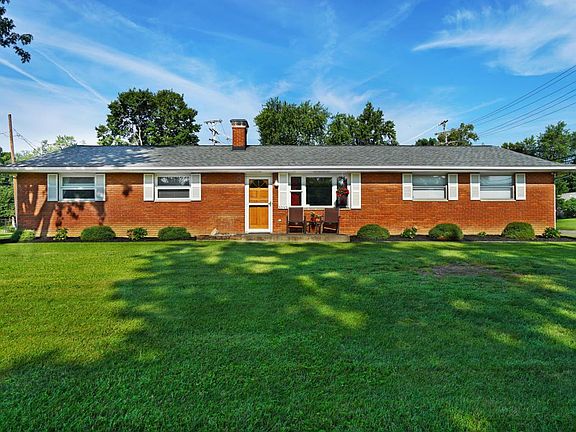 2nd image of 3593 Tillbury Ave
