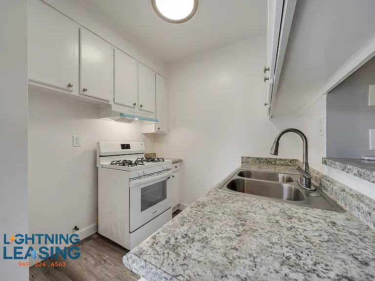 Renaissance suites — Photo 5