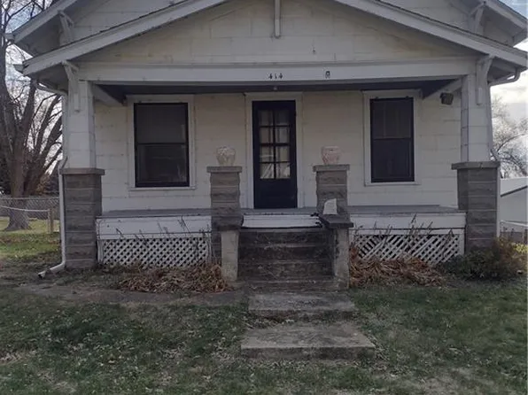 414 McFarland St, Barnard, MO 64423