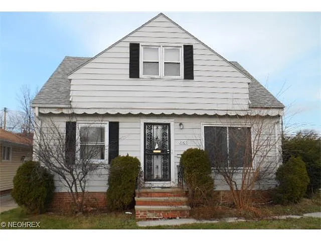 20619 Gardenview Dr photo 1