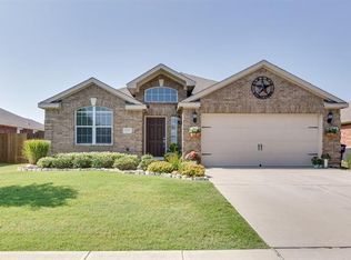 3225 Taylor Dr, Royse City, TX 75189