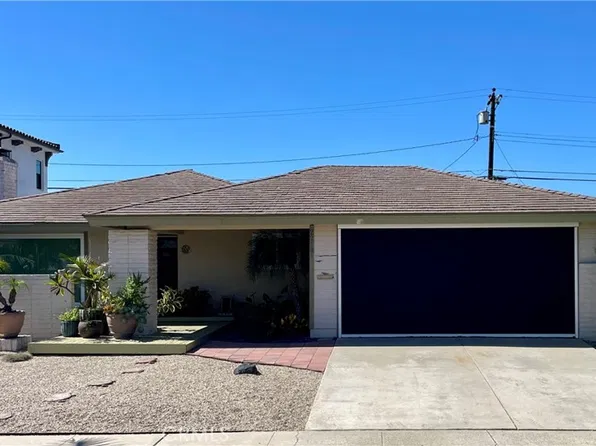 22181 Malibu Ln, Huntington Beach, CA 92646