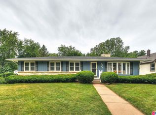 1812 Madison St, Bellevue, NE 68005