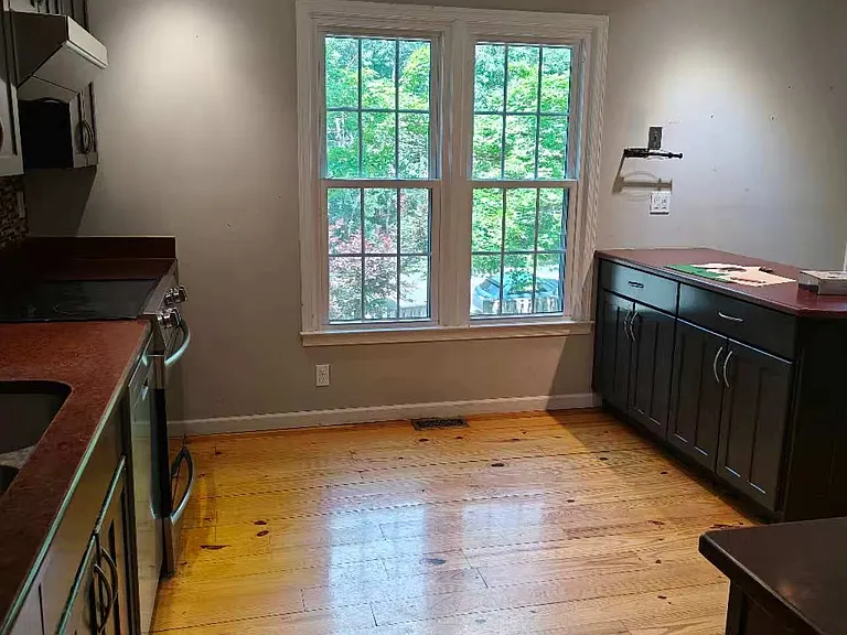 9630 Hillock Ct — Photo 23