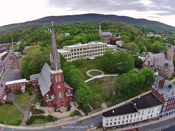 Aerial view of Flatiron Building and Colegrove