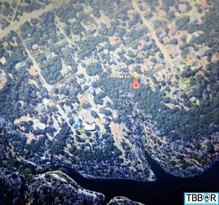 2nd image of 10 E Maya