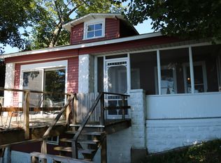 66 Poplar Rdg, Grand Haven, MI 49417