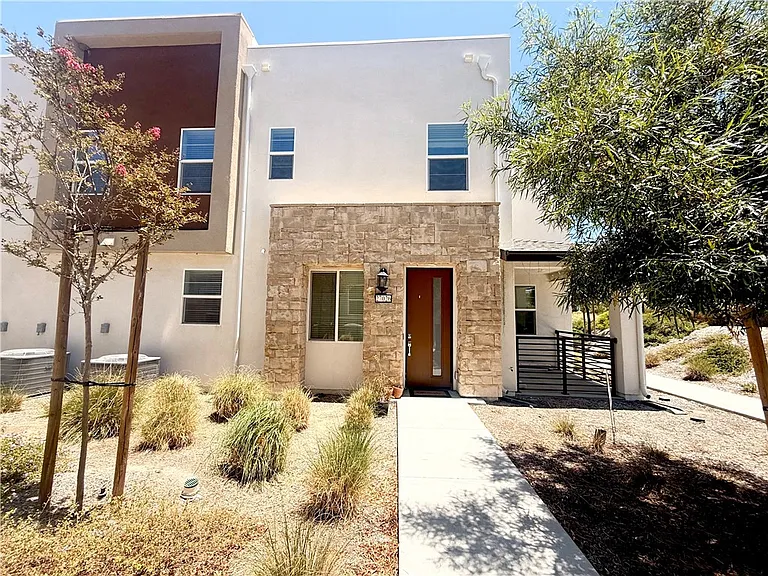 27026 Painted Sky Way — Photo 4