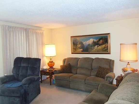 2nd image of 1313 6th Ave