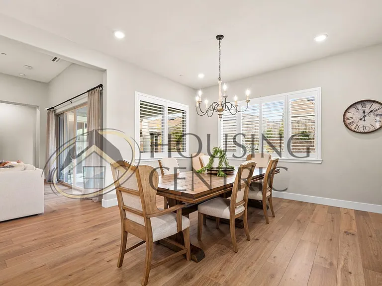 3061 Calypso Cir — Photo 30