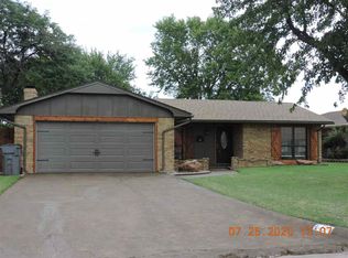 15 NW 69th St, Lawton, OK 73505