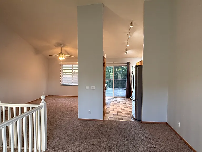 16509 Grant St — Photo 12