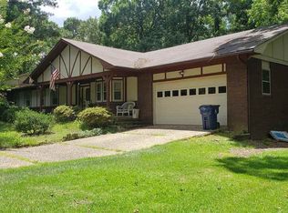 13 Hogan Dr, Maumelle, AR 72113