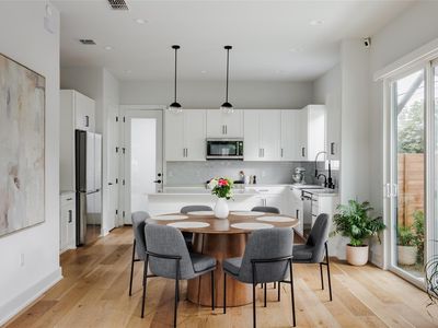 1401 Holly St #A, Austin, TX, 78702