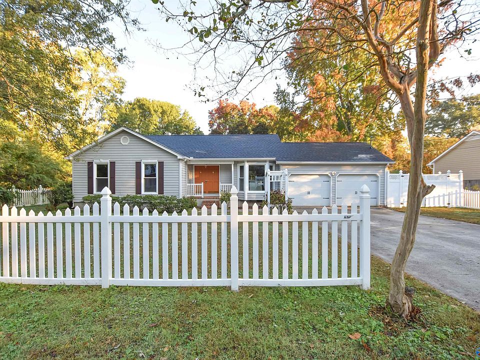 1st image of 501 Brentwood Dr