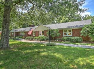 4512 Orebank Rd, Kingsport, TN 37664