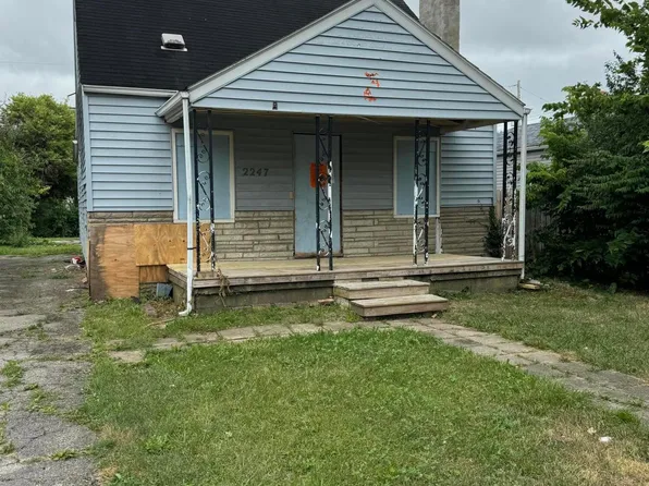 2247 Safford Ave, Columbus, OH 43223