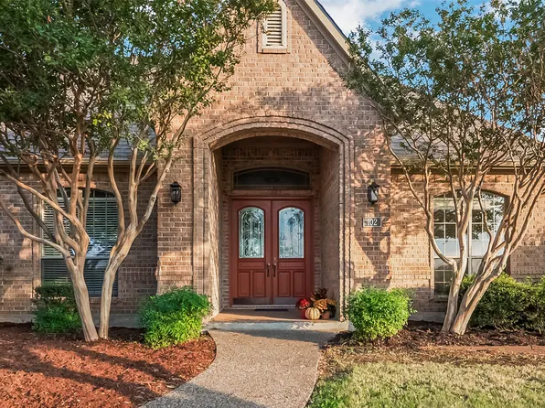 102 Buckskin Dr, Van Alstyne, TX 75495
