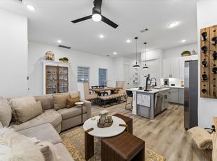 3012 Jensen Springs Ln, Houston, TX 77026