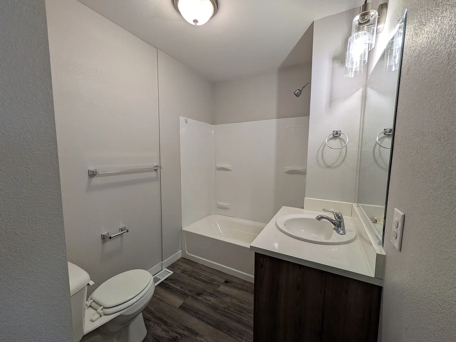 65 South 18th Avenue - C — Photo 4
