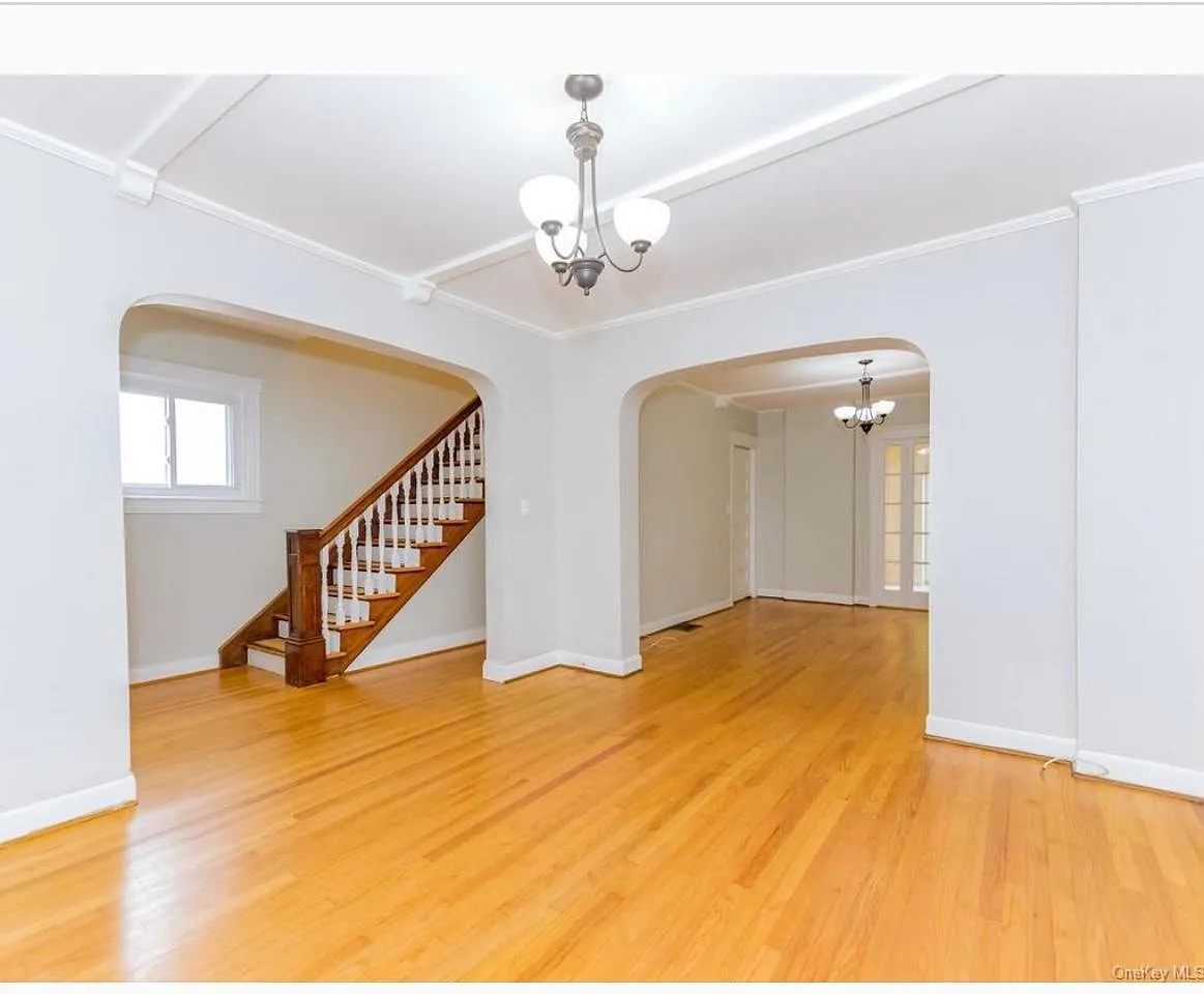 living room and dining room. - 204 Parkview Ave
