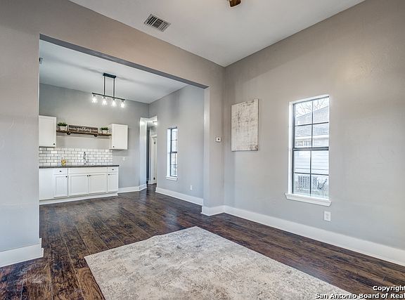 4th image of 474 N San Ignacio Ave